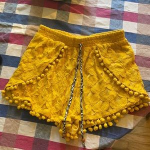 Yellow vintage Xhilaration shorts